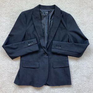 Black Blazer, size 6, Apt 9, Like new